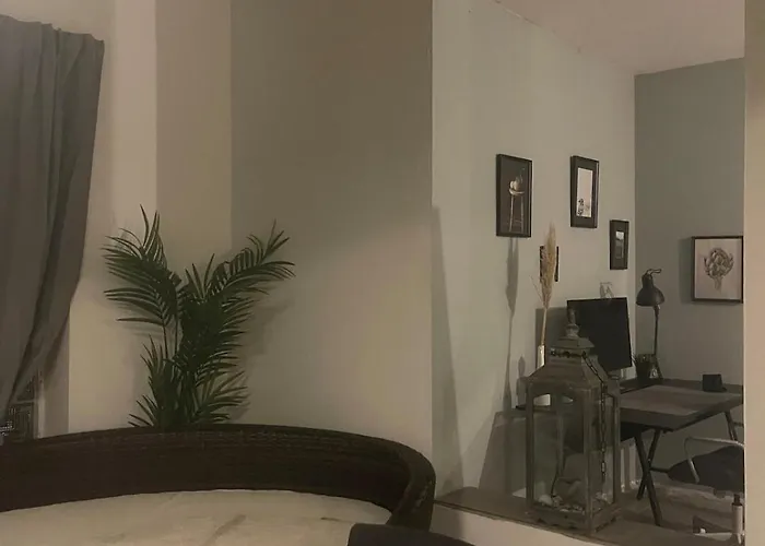 Lägenhet Unique Loft For 8 Eggenstein-Leopoldshafen